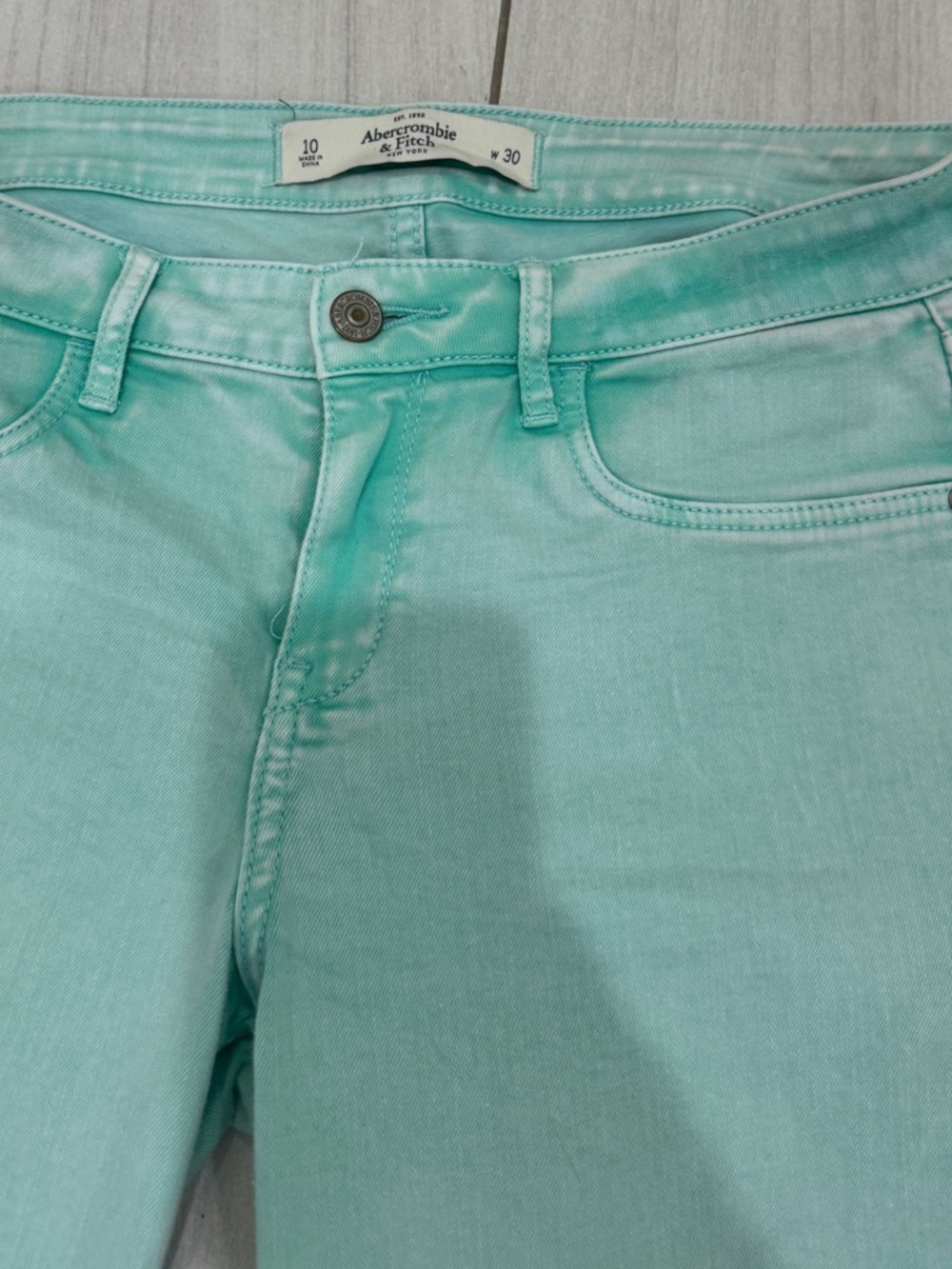 Abercrombie & Fitch Mint Green Straight-Leg Jeans - Picture 4 of 5